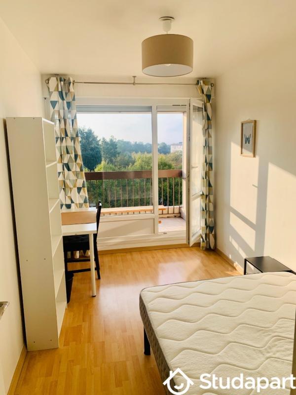 Chambre - 10 m² - 1 pièce