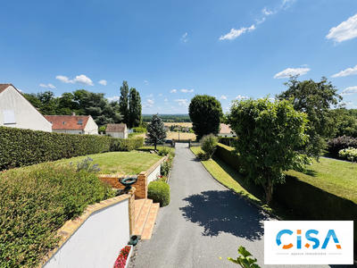 Maison traditionnelle - 156 m² - 6 pièces