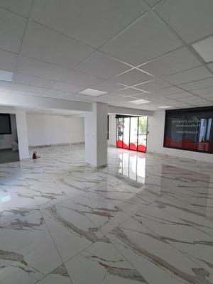 Local commercial - 93 m²