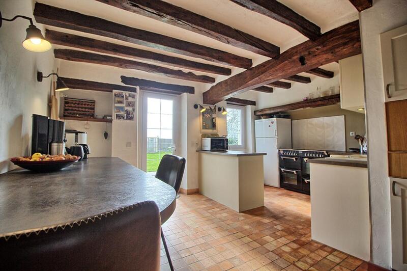 Maison - 185 m² - 7 pièces