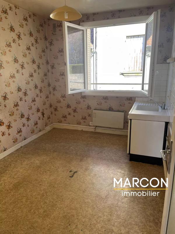 Maison - 95 m² - 4 pièces