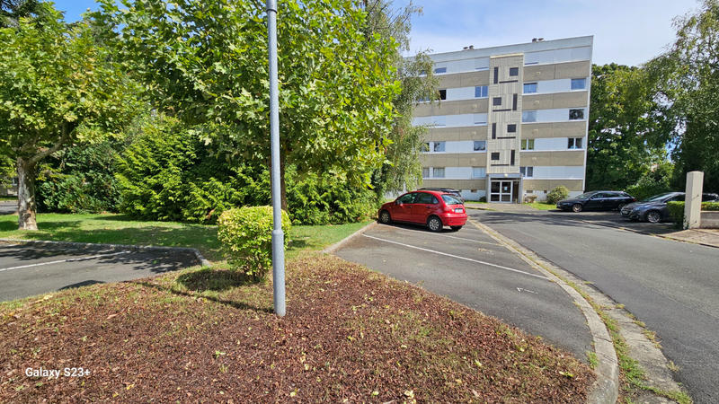 Appartement - 75 m² - 4 pièces