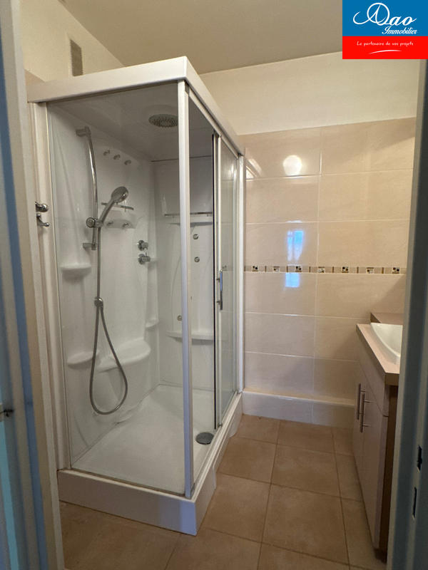 Appartement - 195 m² - 6 pièces