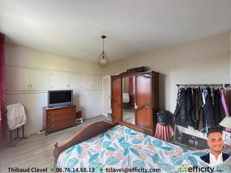 Maison - 151 m² - 6 pièces