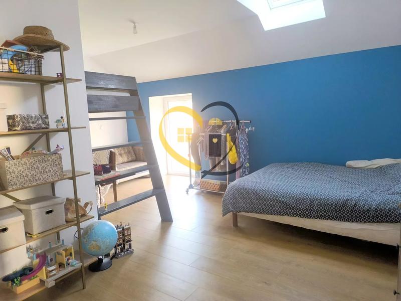 Maison de ville - 254 m²