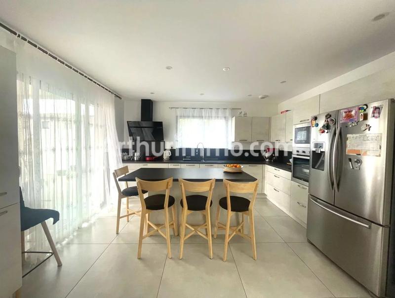 Maison - 131 m² - 6 pièces