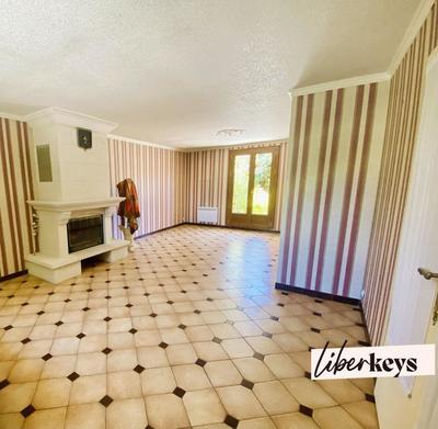 Maison - 125 m² - 7 pièces