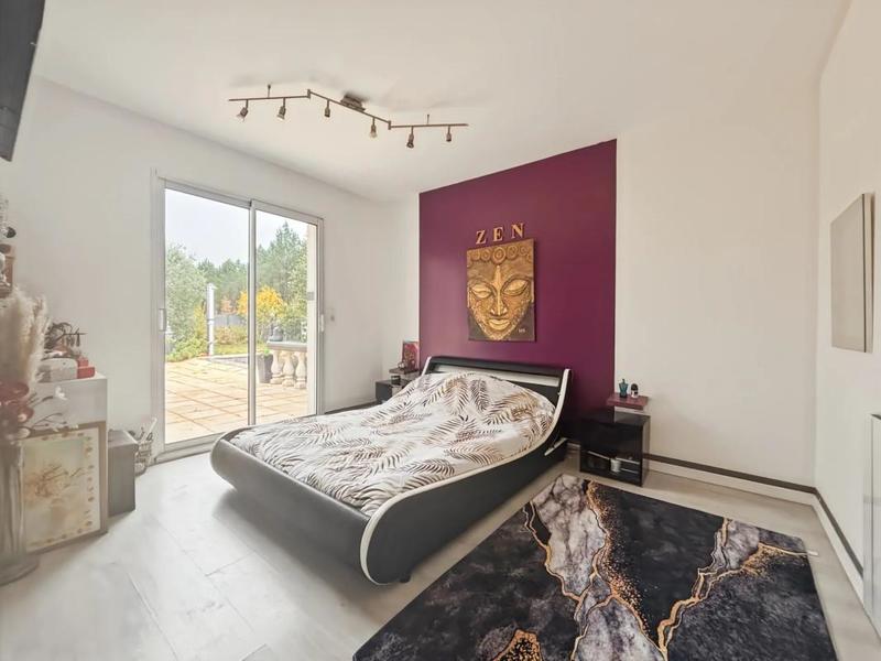 Maison - 147 m² - 7 pièces