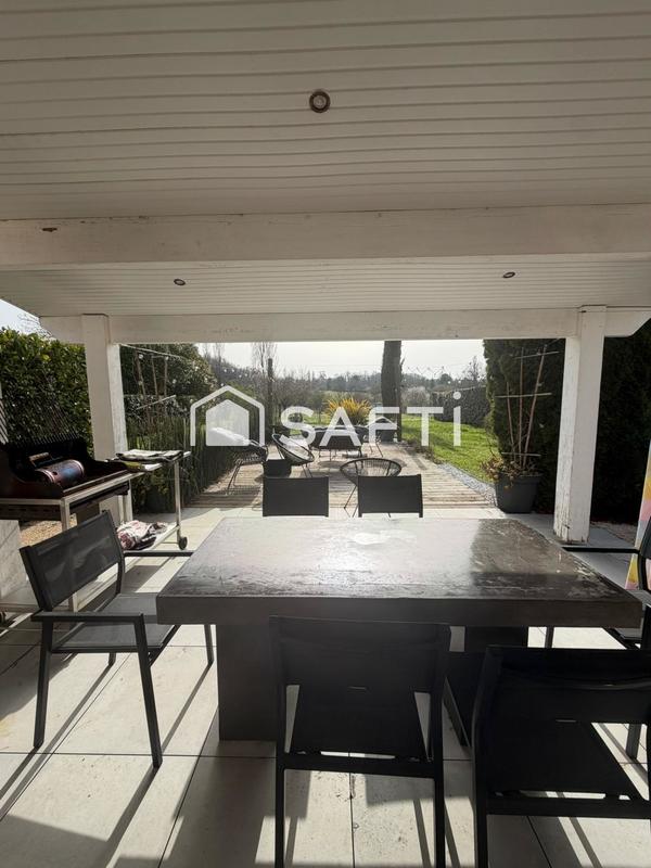 Maison - 100 m² - 5 pièces