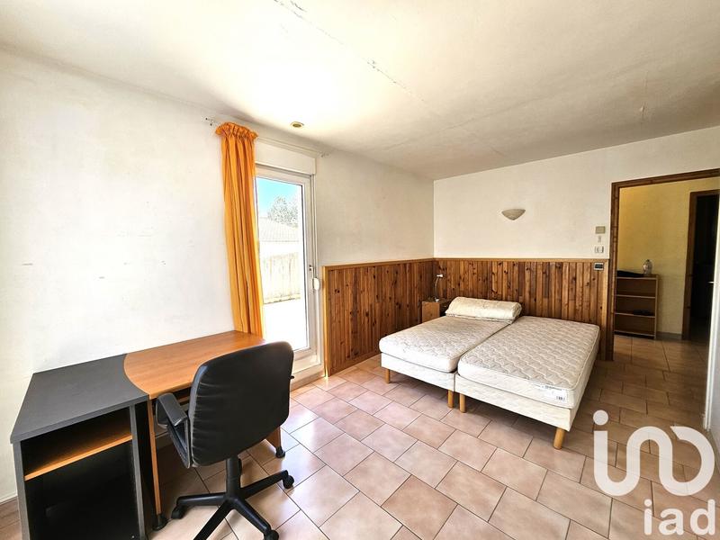 Maison - 235 m² - 9 pièces