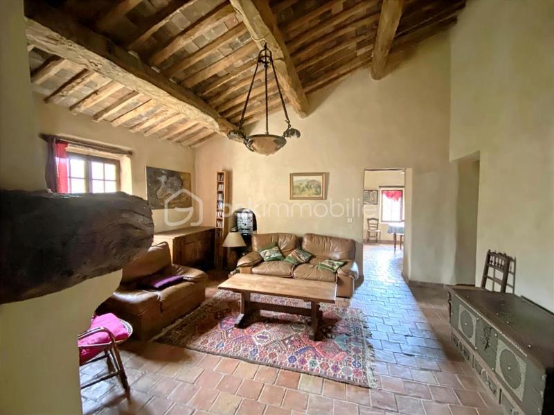 Mas - 427 m² - 12 pièces