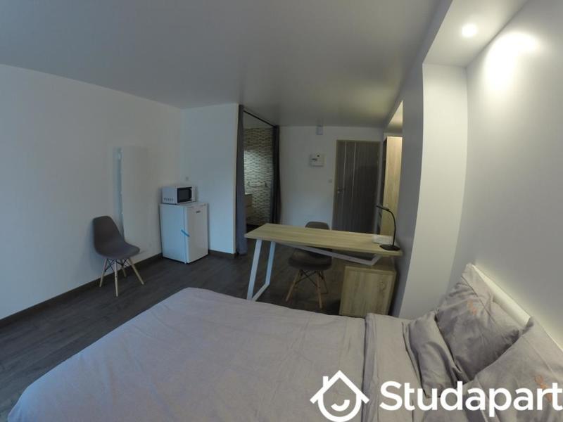 Chambre - 23 m² - 1 pièce