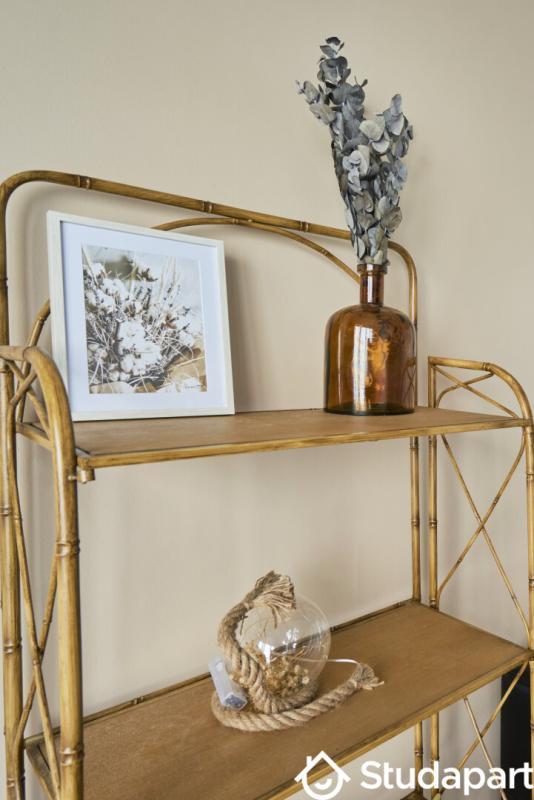 Chambre - 10 m² - 1 pièce