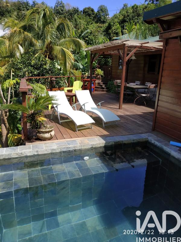 Maison - 200 m² - 6 pièces