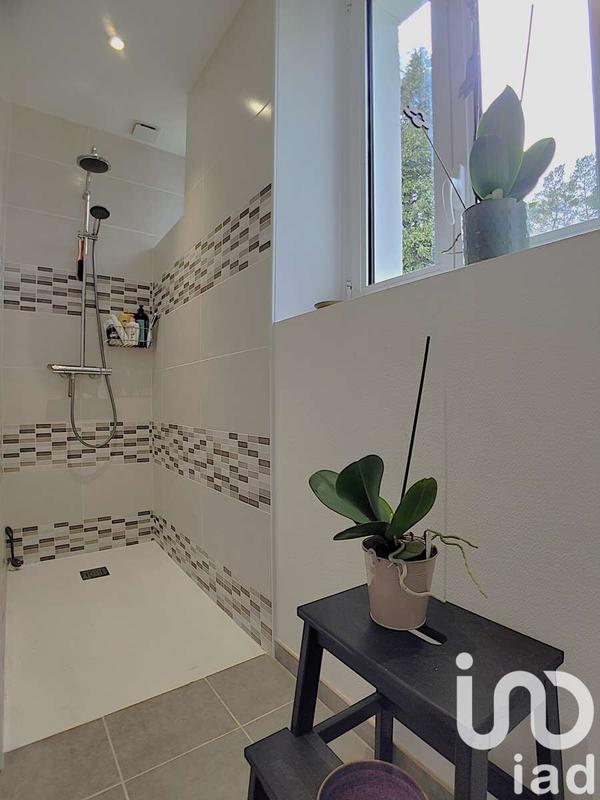 Maison - 175 m² - 8 pièces