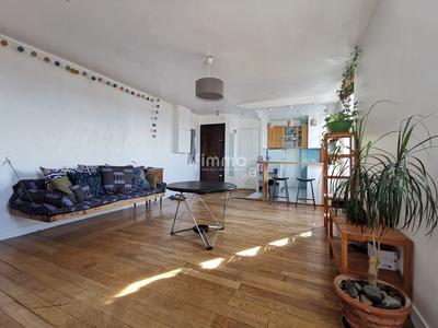 Duplex - 49 m² - 4 pièces