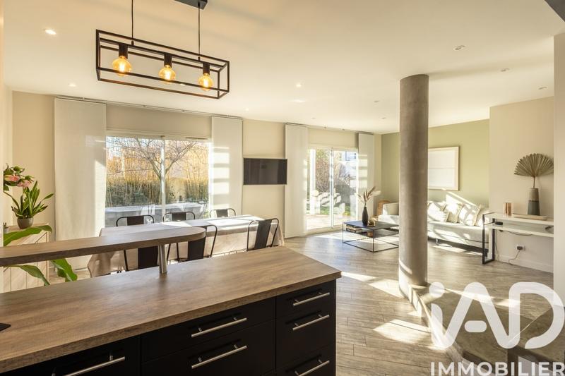 Maison - 101 m² - 4 pièces