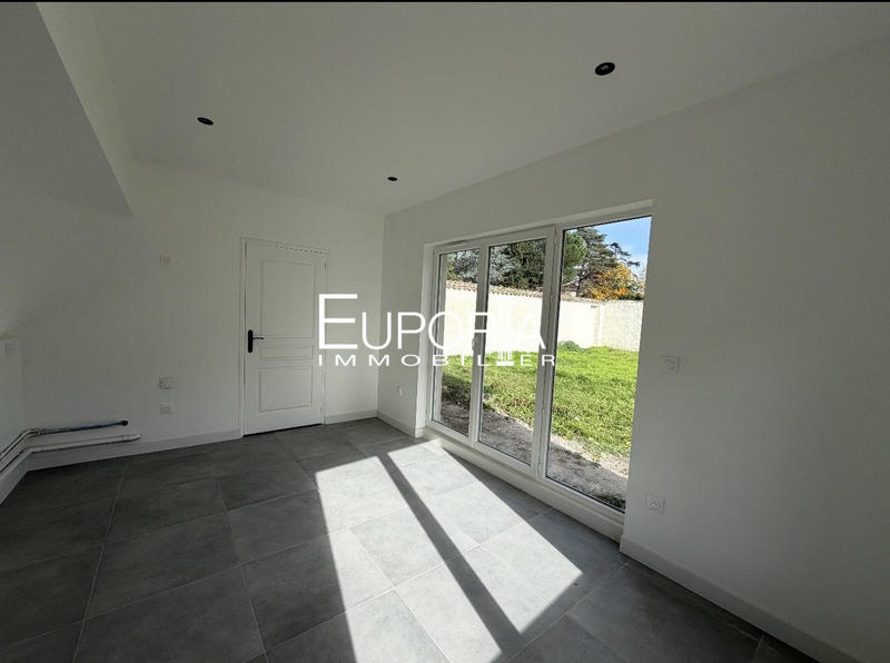 Maison - 130 m² - 4 pièces