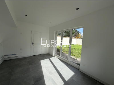 Maison - 130 m² - 4 pièces