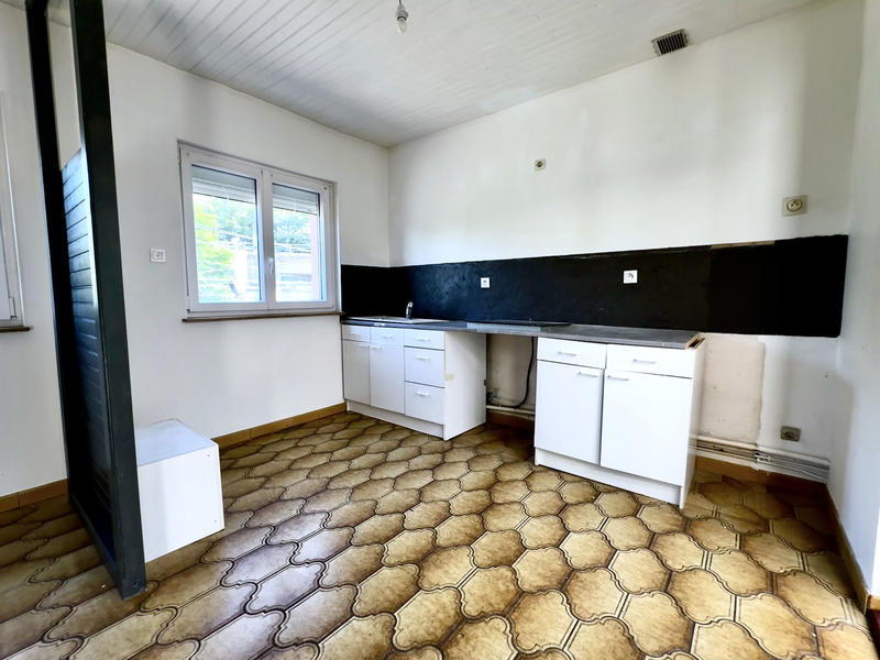 Maison - 86 m² - 4 pièces