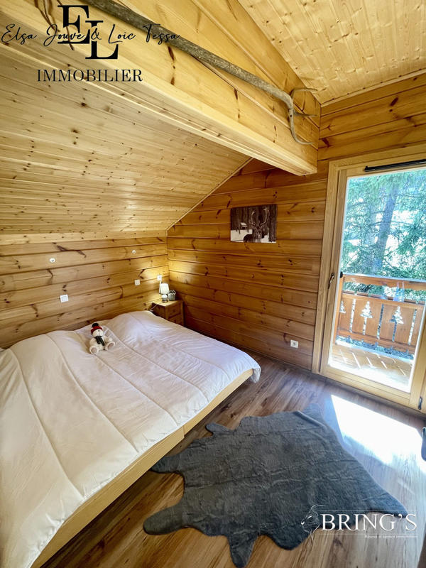 Châlet - 152 m² - 9 pièces