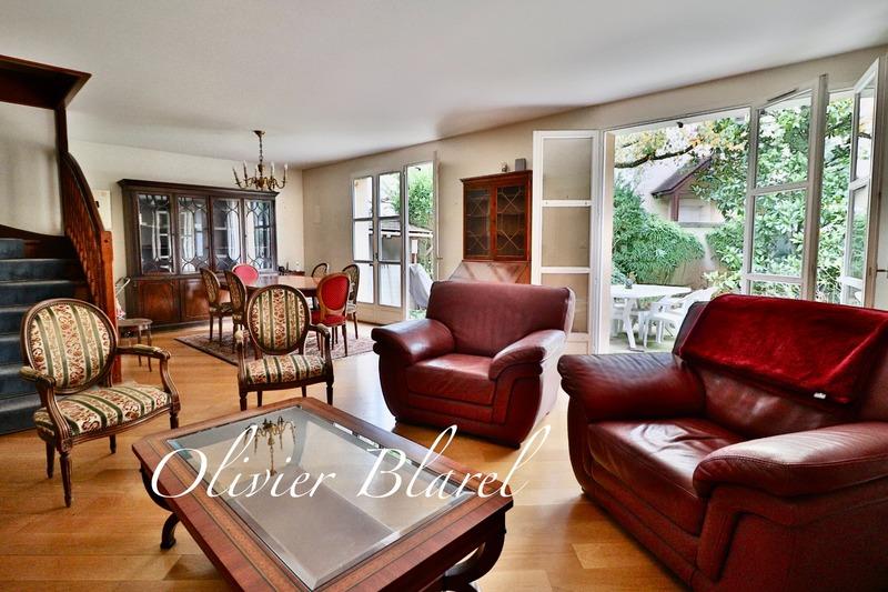 Maison - 190 m² - 7 pièces