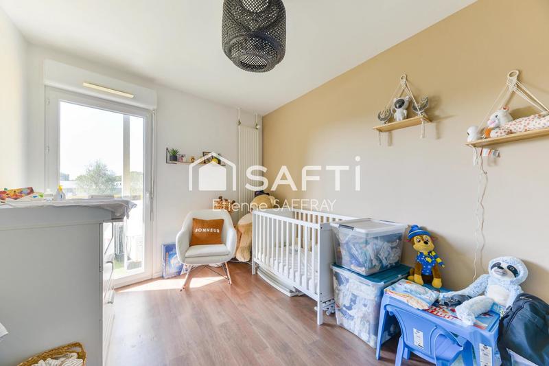 Appartement - 70 m² - 3 pièces