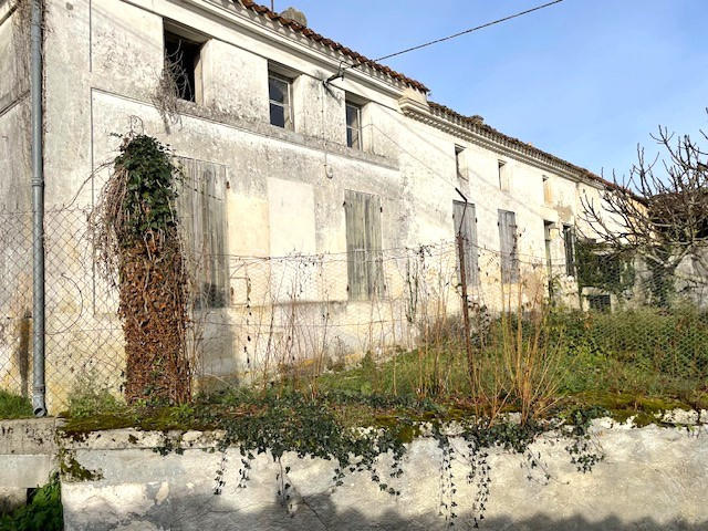 Maison - 211 m² - 5 pièces