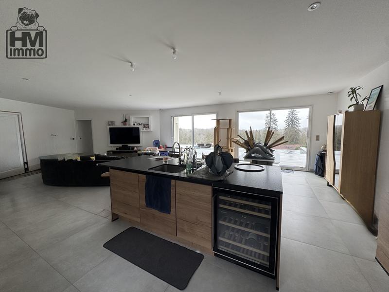 Maison - 126 m² - 6 pièces