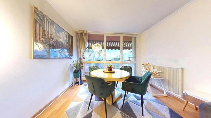 Appartement - 87 m² - 3 pièces