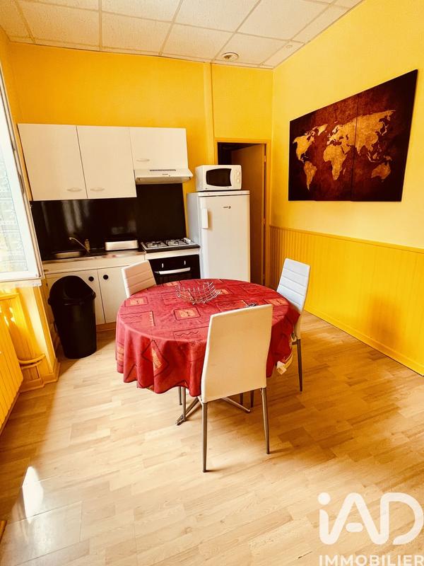 Maison - 368 m² - 15 pièces