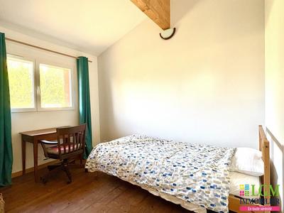 Maison - 192 m² - 6 pièces