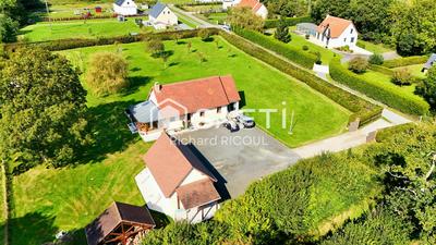 Maison - 130 m² - 4 pièces