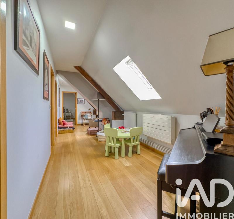 Maison - 176 m² - 6 pièces