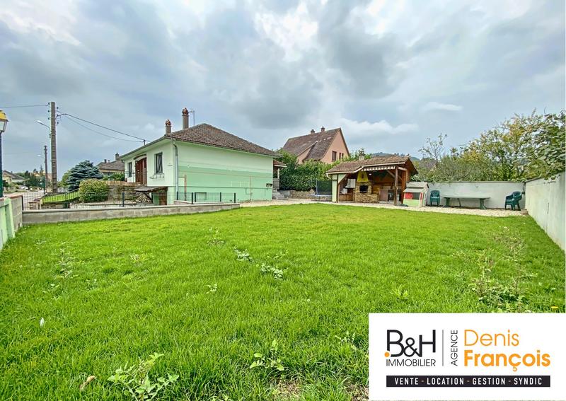 Maison - 85 m² - 5 pièces