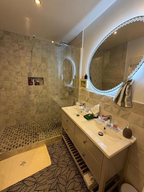 Appartement - 110 m² - 5 pièces