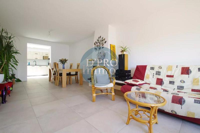 Maison - 104 m² - 6 pièces