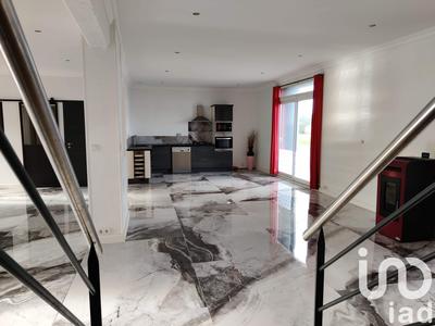 Maison - 197 m² - 6 pièces