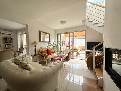 Appartement - 142 m² - 6 pièces