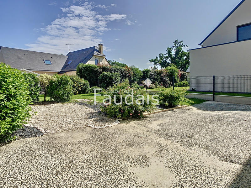 Maison - 131 m² - 6 pièces