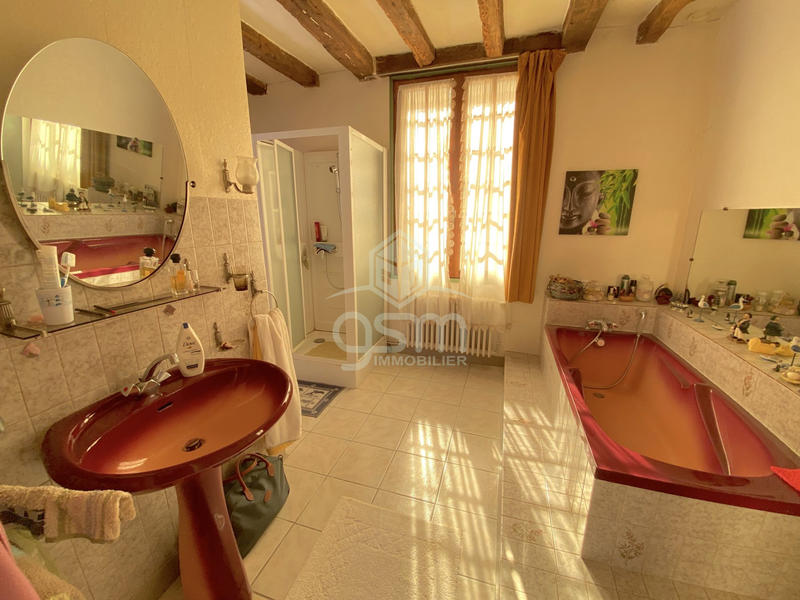 Maison ancienne - 160 m² - 6 pièces