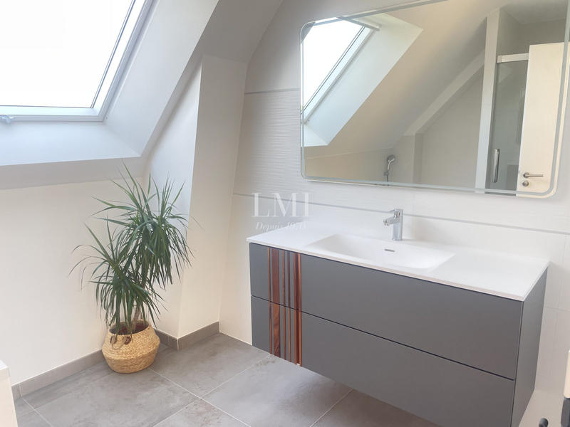 Maison contemporaine - 162 m² - 6 pièces