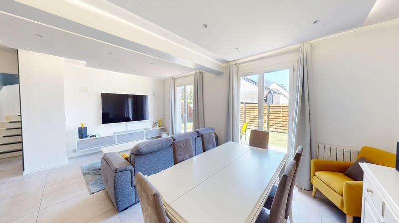 Maison - 108 m² - 5 pièces