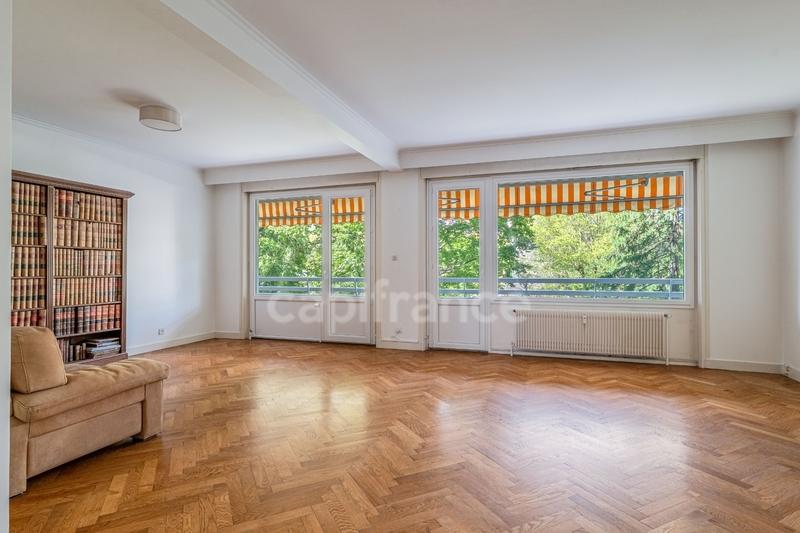 Appartement bourgeois - 120 m² - 5 pièces