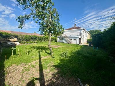 Maison - 110 m² - 6 pièces