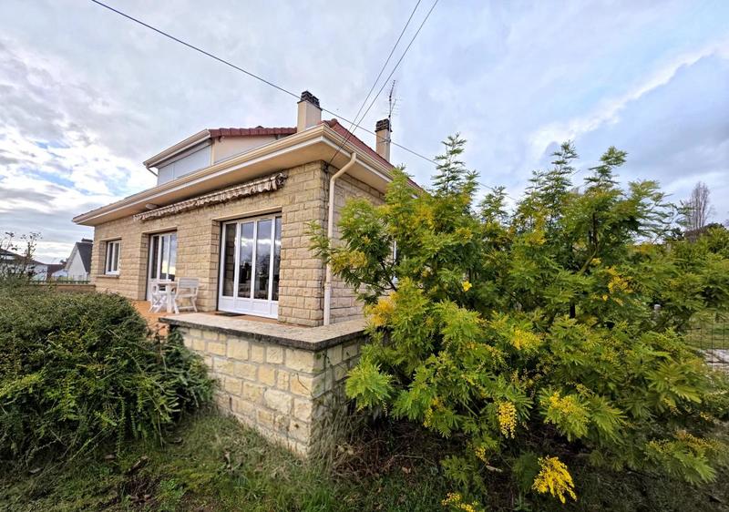 Maison - 162 m² - 5 pièces