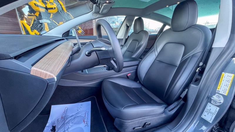 Tesla Model 3 Performance