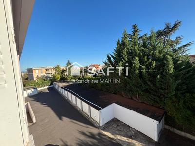 Appartement - 77 m² - 4 pièces