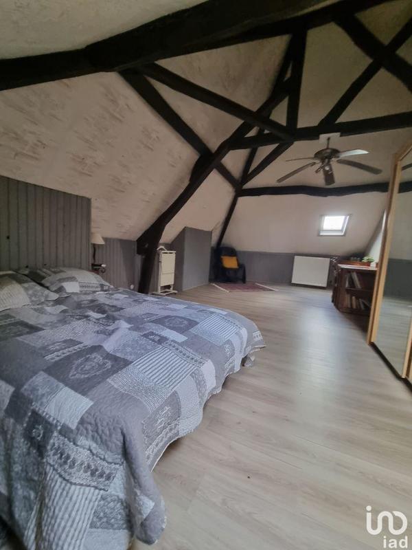 Maison - 300 m² - 5 pièces