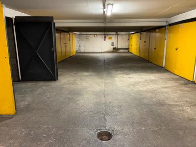 Parking / Garage - 12 m²